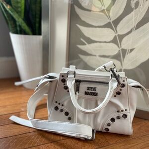 Small White Steve Madden Purse